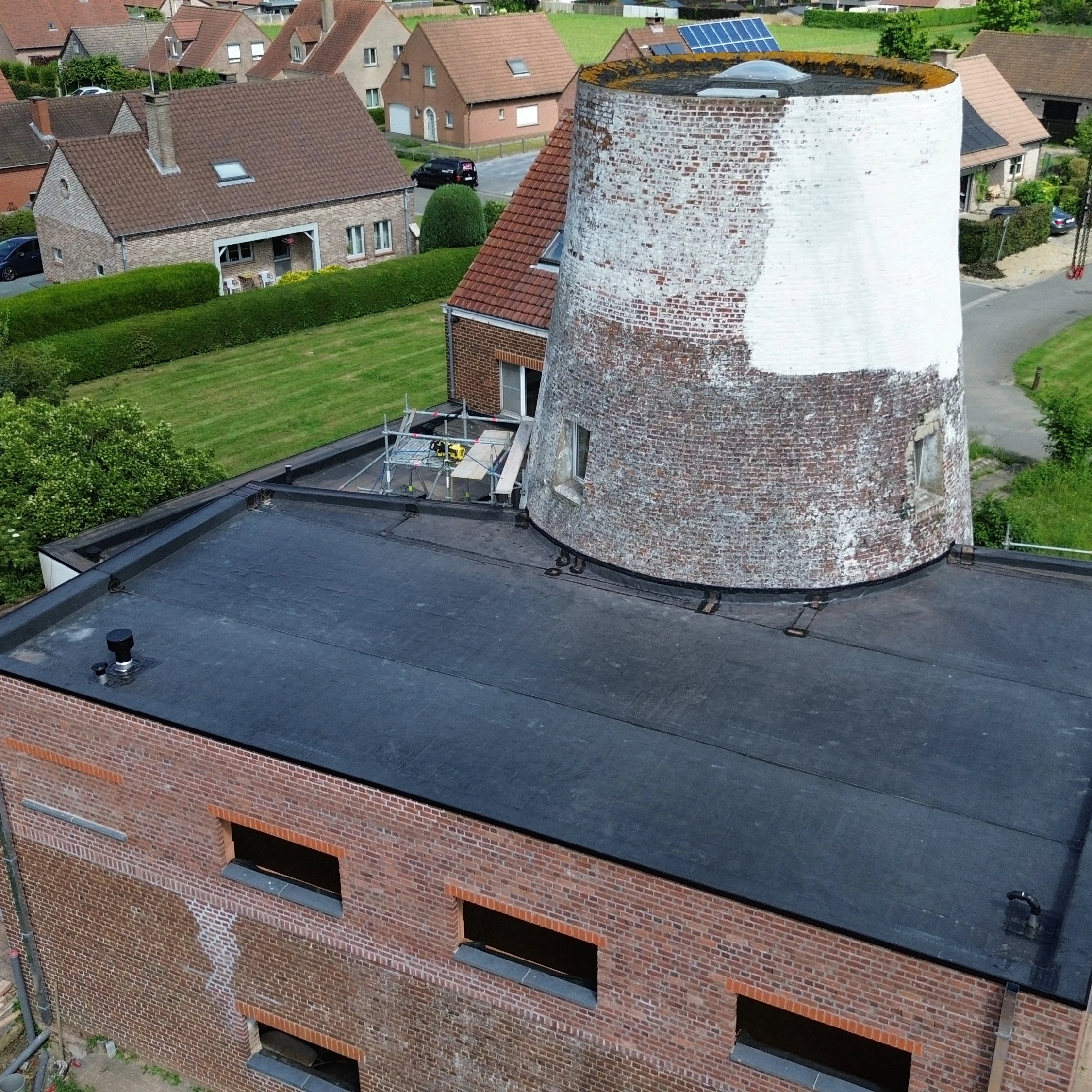 Plat dak project Flietermolen te Tollembeek