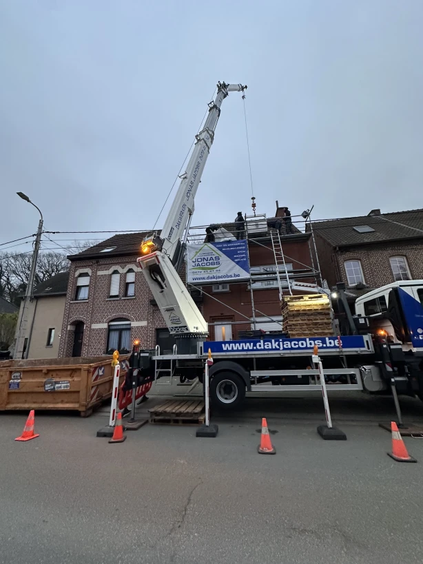 Totale dakrenovatie te Geraardsbergen