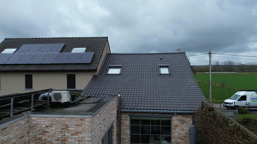 Totale dakrenovatie te Tollembeek
