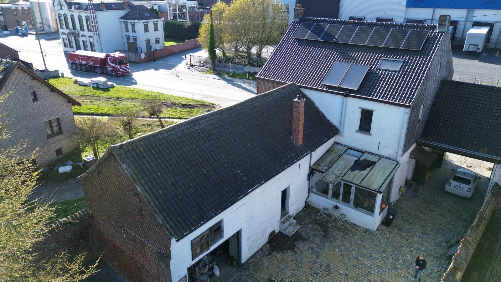 Totale dak - en gevelrenovatie te Pepingen