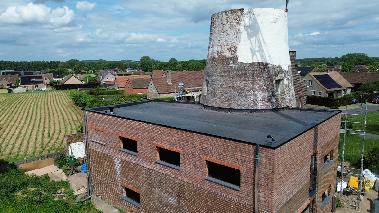 Plat dak project Flietermolen te Tollembeek